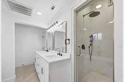 710 S Glasgow Drive, Dallas, TX 75223 - Photo 17