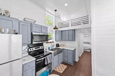 202 Choctaw Trail, Whitney, TX 76692 - Photo 5