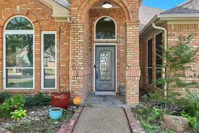 900 McCoy Drive, Irving, TX 75062 - Photo 3