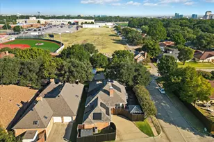 900 McCoy Dr, Irving, TX 75062 - Photo 39