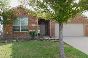 701 Lone Pine Dr, Little Elm, TX 75068 - Photo 3