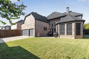 3525 Leatherwood Dr, Frisco, TX 75033 - Photo 29
