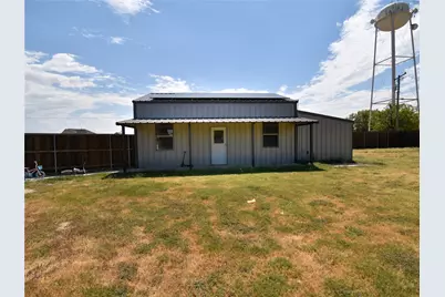 700 Arapaho Drive, Tioga, TX 76271 - Photo 31