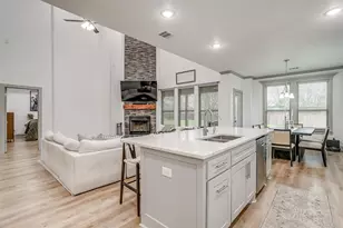 12558 Beasley Ct, Fort Worth, TX 76126 - Photo 7