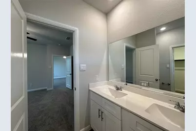 413 Passenger, Fort Worth, TX 76131 - Photo 23