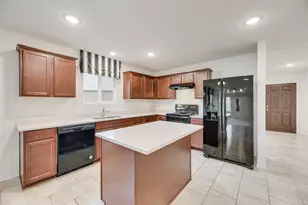 1802 Aslynn Cir, Aubrey, TX 76227 - Photo 3