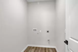 705 E Hanna St, Denison, TX 75021 - Photo 23