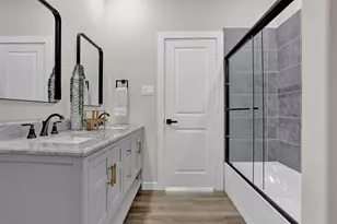 705 E Hanna St, Denison, TX 75021 - Photo 15