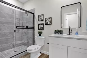 705 E Hanna St, Denison, TX 75021 - Photo 21