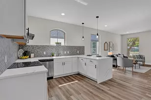 705 E Hanna St, Denison, TX 75021 - Photo 7