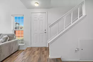 910 Turtle Cove, Irving, TX 75060 - Photo 3