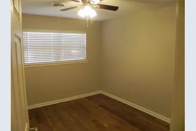 121 N Wisteria Street, Mansfield, TX 76063 - Photo 21