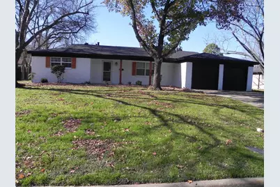 121 N Wisteria Street, Mansfield, TX 76063 - Photo 3