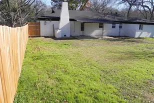 121 N Wisteria St, Mansfield, TX 76063 - Photo 27
