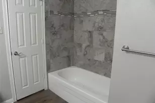 121 N Wisteria St, Mansfield, TX 76063 - Photo 15