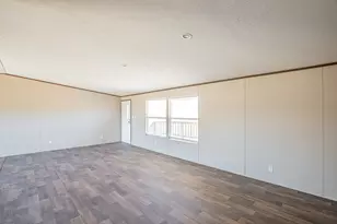 245 Lelon Ln, Springtown, TX 76082 - Photo 17