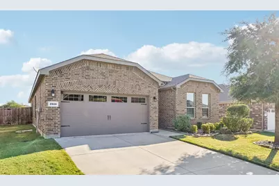 2606 Sunburst Drive, Glenn Heights, TX 75154 - Photo 3