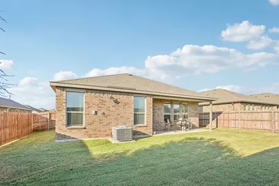 2606 Sunburst Drive, Glenn Heights, TX 75154 - Photo 35