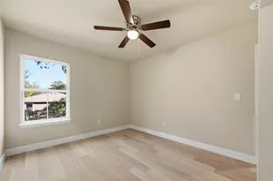 2108 Stevens St, Greenville, TX 75401 - Photo 9