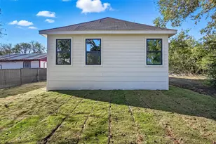 2108 Stevens St, Greenville, TX 75401 - Photo 21