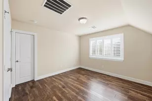 2947 Muirfield Ave, Grand Prairie, TX 75104 - Photo 25