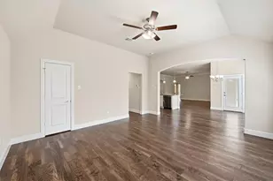 2947 Muirfield Ave, Grand Prairie, TX 75104 - Photo 15