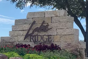 2947 Muirfield Ave, Grand Prairie, TX 75104 - Photo 35