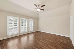 2947 Muirfield Ave, Grand Prairie, TX 75104 - Photo 13