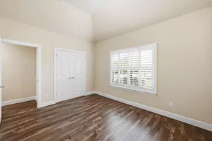 2947 Muirfield Ave, Grand Prairie, TX 75104 - Photo 23