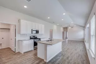 14157 Danesdale Dr, Pilot Point, TX 76258 - Photo 3