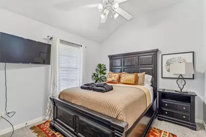 1006 Teresa Court, Granbury, TX 76048 - Photo 11