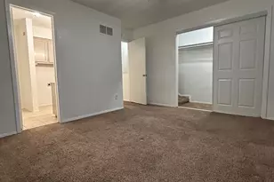 3006 W Sycamore Cir, Euless, TX 76040 - Photo 11