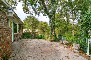 1309 Driftwood Dr, Euless, TX 76040 - Photo 21