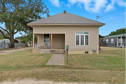 205 Gandy Street, Lipan, TX 76462 - Photo 1