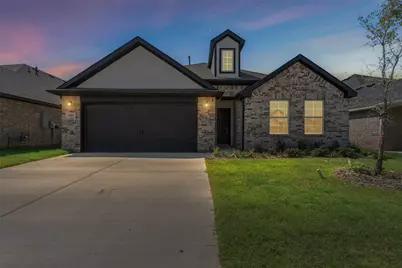 1320 Water Canna Dr, Justin, TX 76247 - Photo 7