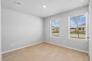 1320 Water Canna Dr, Justin, TX 76247 - Photo 9