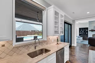 2209 Lyons, Midlothian, TX 76065 - Photo 15