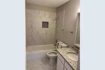 826 Samuels Avenue, Fort Worth, TX 76102 - Photo 15