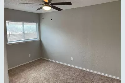 826 Samuels Avenue, Fort Worth, TX 76102 - Photo 19