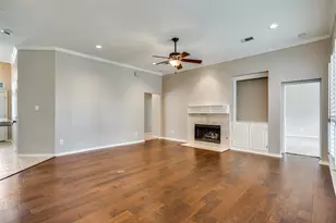 2449 Elm Leaf Ln, Plano, TX 75025 - Photo 5