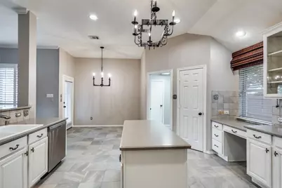 2449 Elm Leaf Lane, Plano, TX 75025 - Photo 11