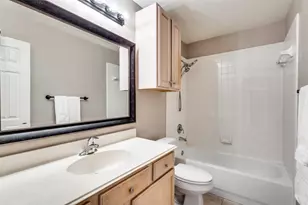 2449 Elm Leaf Ln, Plano, TX 75025 - Photo 17