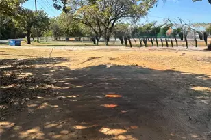 6429 County Rd 527, Burleson, TX 76028 - Photo 1