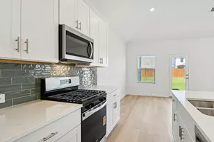 2210 Mustang Wy, Seagoville, TX 75159 - Photo 5