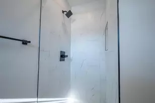 10734 Coogan Dr, Dallas, TX 75229 - Photo 17