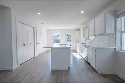 10734 Coogan Drive, Dallas, TX 75229 - Photo 5