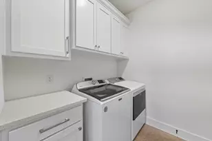 104 Cardinal Woods Ct, Granbury, TX 76049 - Photo 21