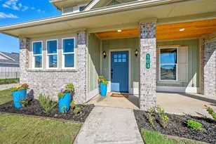 104 Cardinal Woods Ct, Granbury, TX 76049 - Photo 3