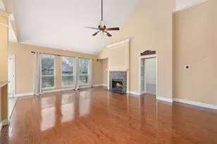 6923 Briarwood Dr, Fort Worth, TX 76132 - Photo 7