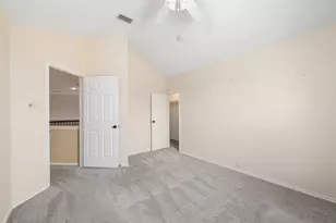 6923 Briarwood Dr, Fort Worth, TX 76132 - Photo 31